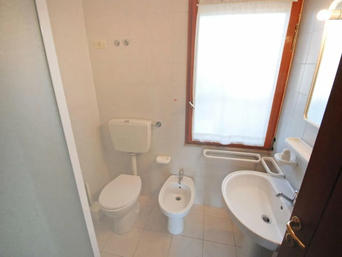 Apartment Lecci-1 By Interhome Eraclea Mare